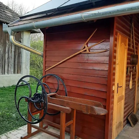 Marfi Vendeghaz Σπίτι διακοπών